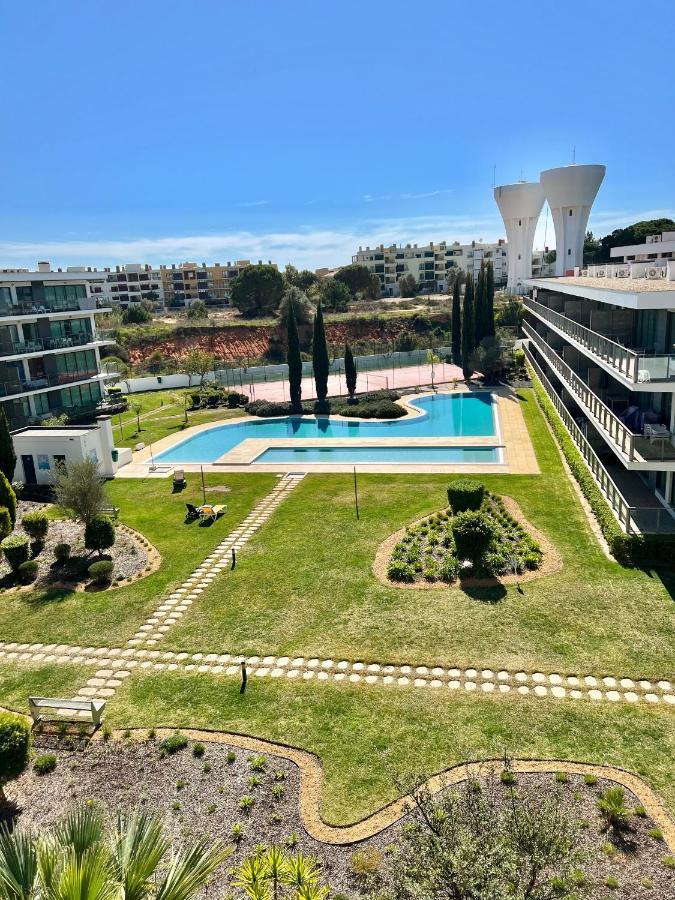 Superbe appartement spacieux avec terrasse vue piscine L001 Vilamoura Extérieur photo